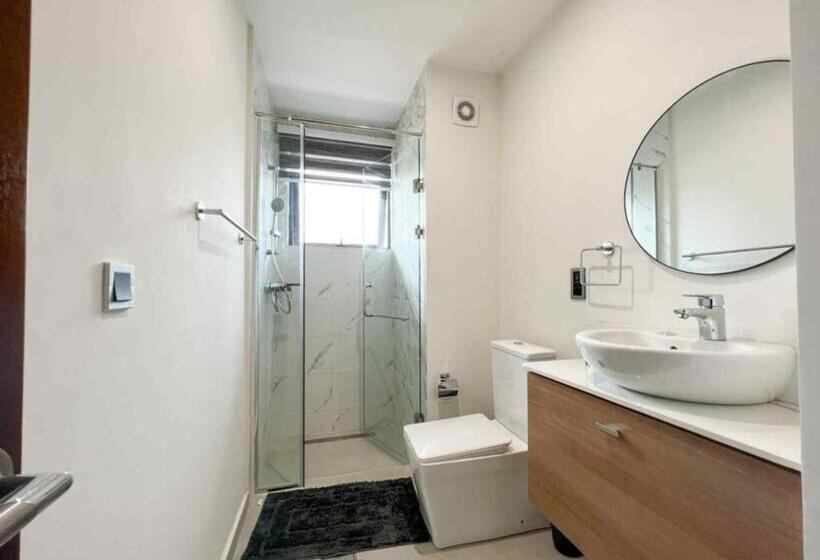 Апартаменты 2 Спальни, Park Apartments