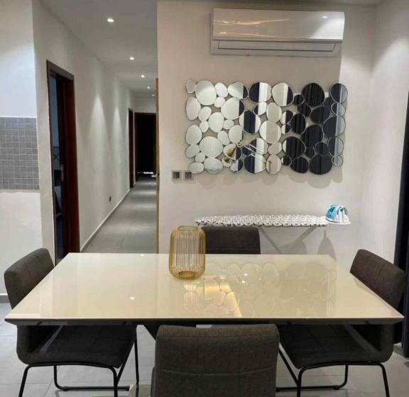 شقة 3 غرف, Park Apartments