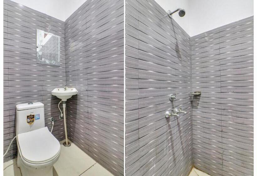 اتاق کلاسیک سه تخته, Oyo Hotel Sleep Inn