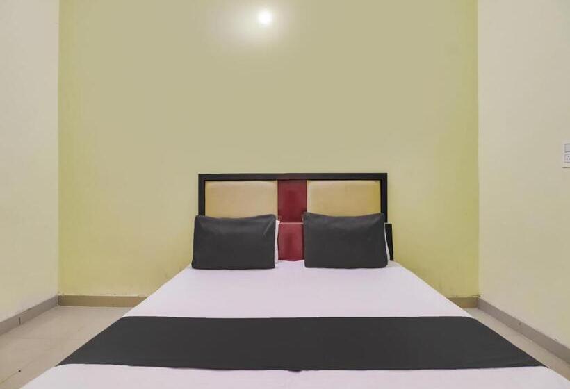 اتاق کلاسیک سه تخته, Oyo Hotel Sleep Inn