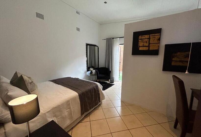 ベーシックルーム, Lebamboo On Protea