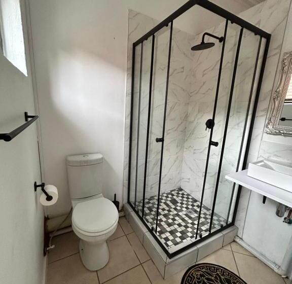 ベーシックルーム, Lebamboo On Protea