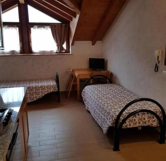 1 Sovrums Lägenhet, Alla Torretta