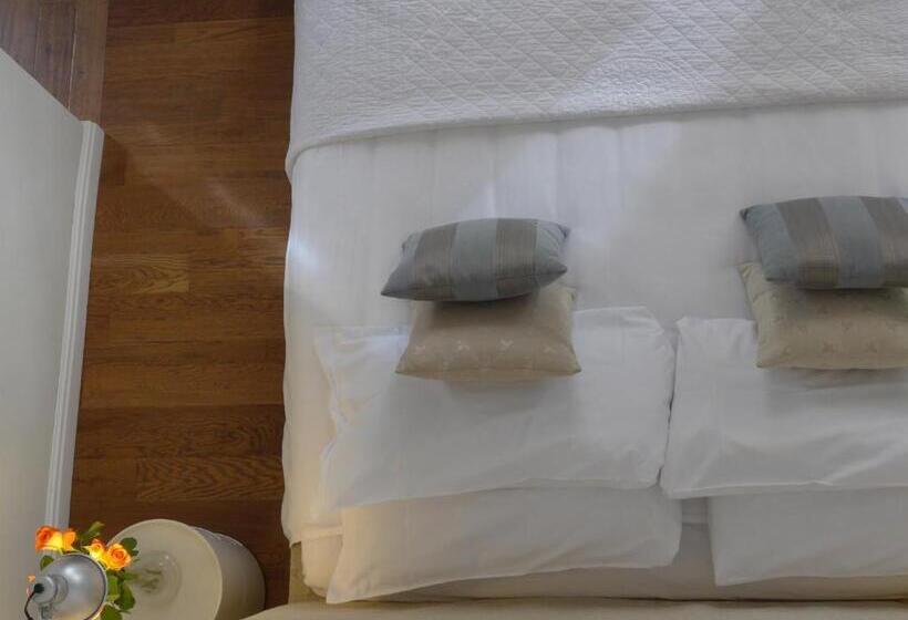 スタンダード４人部屋, B&b Casa Fenoglio