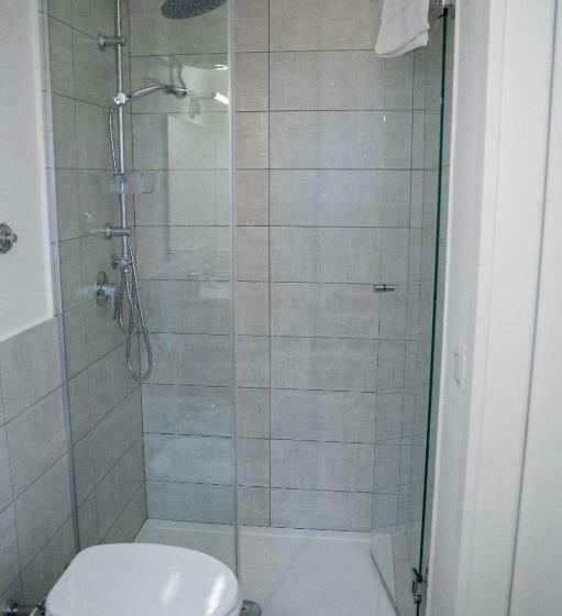 اتاق لوکس یک تخته, B&b Alighieri 97