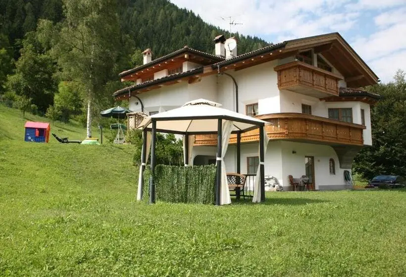 スタンダード４人部屋, B&b Rendena Chalet
