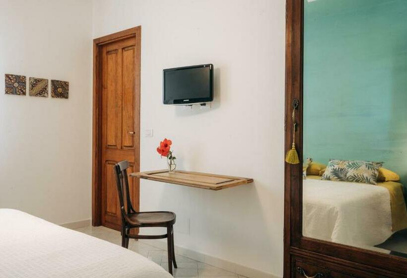 غرفة قياسية, B&b Sa Cruxitta