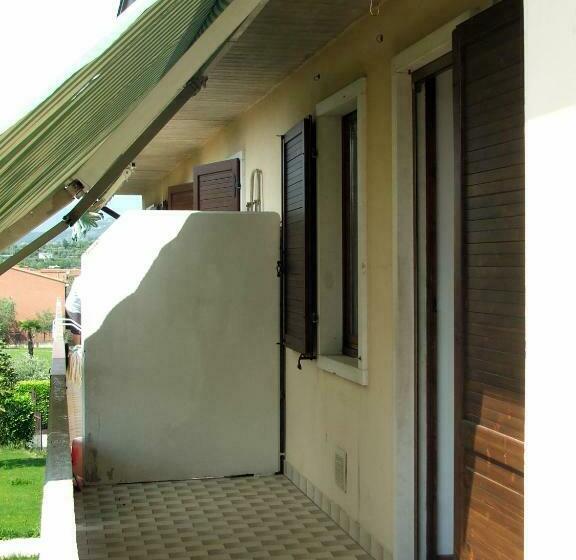 침실 1개 아파트, Camere Girasole