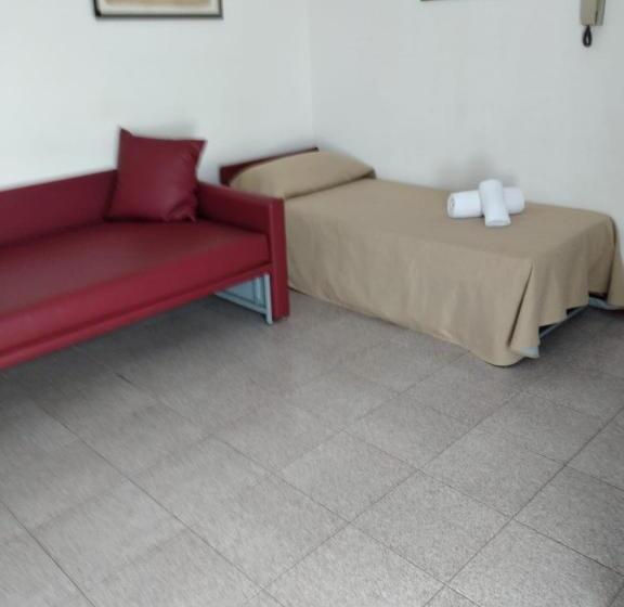 침실 1개 아파트, Camere Girasole