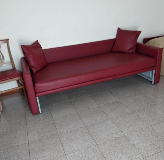 침실 1개 아파트, Camere Girasole