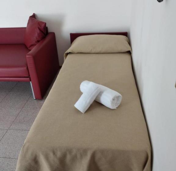 침실 1개 아파트, Camere Girasole