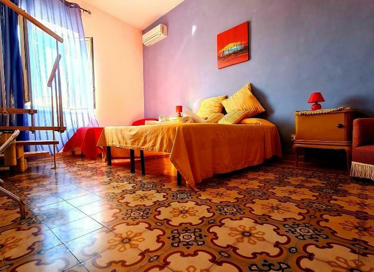 标准间, Due Passi Dal Centro