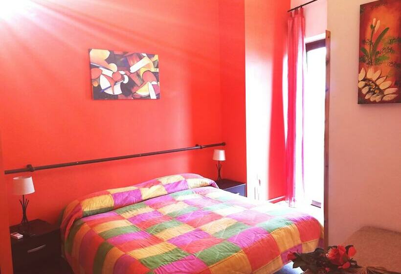 标准间, Due Passi Dal Centro