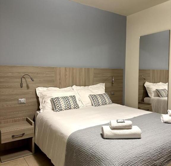 غرفة قياسية ثلاثية, La Villetta Del Golfo