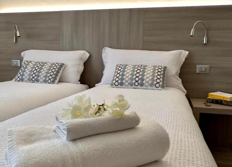 غرفة قياسية ثلاثية, La Villetta Del Golfo