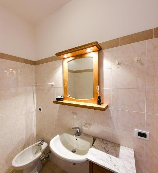 스탠다드 트리플 룸, Locanda Dell'era