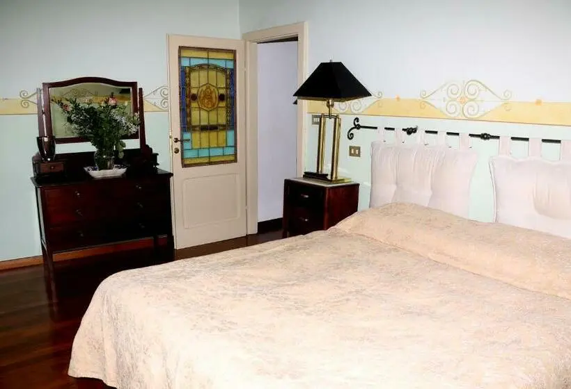 Deluxe Yhden Hengen Huone, Locanda Guidi