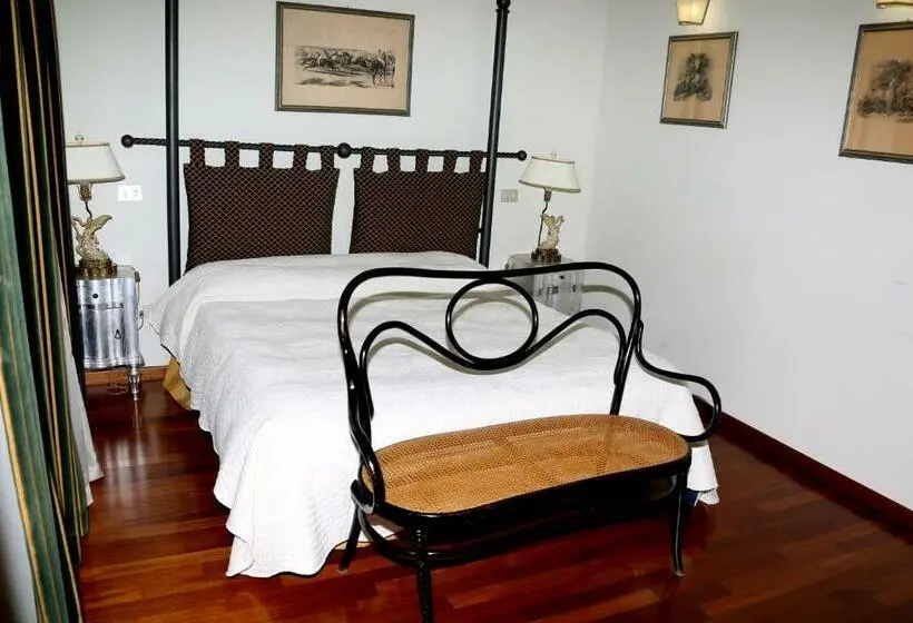 Standard-huone, Locanda Guidi