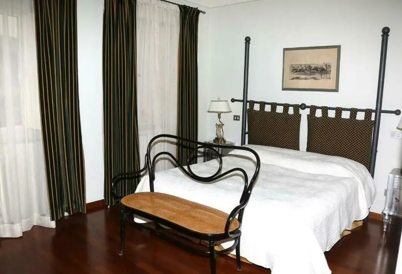 Standard-huone, Locanda Guidi