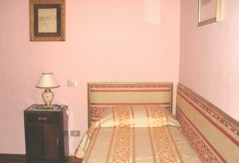 חדר סטנדרט, Locanda Guidi