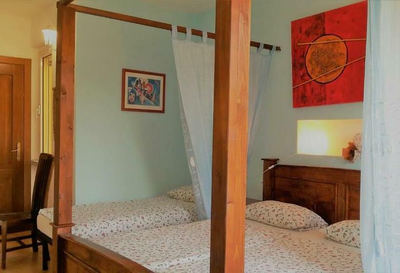 Номер Стандарт Трехместный, Villa Agnese