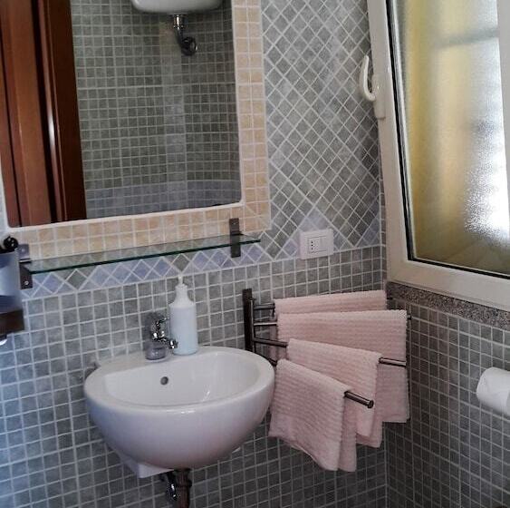 Номер Стандарт Трехместный, Villa Agnese