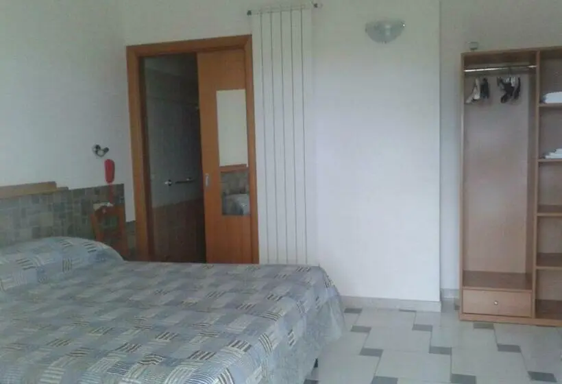 スタンダードルーム, Bed & Breakfast La Collinetta