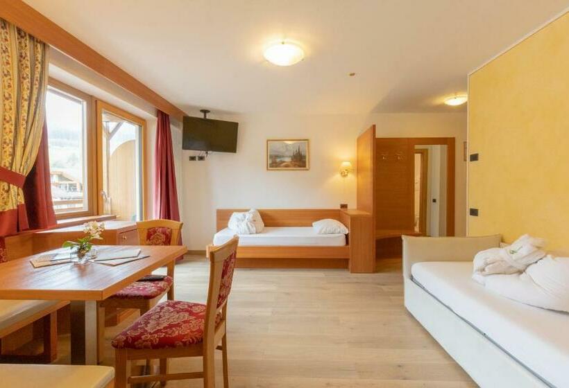 غرفة عائلية, Berghotel Miramonti