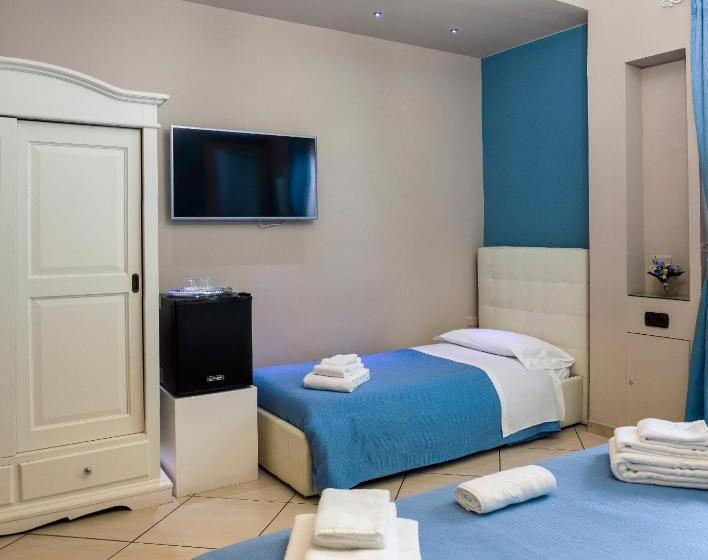 اتاق استاندارد سه نفره, Blu Mediterraneo B&b