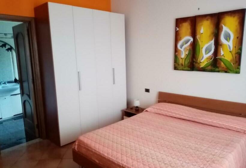 Трехместный Номер Классика, Contrada Macchia B&b