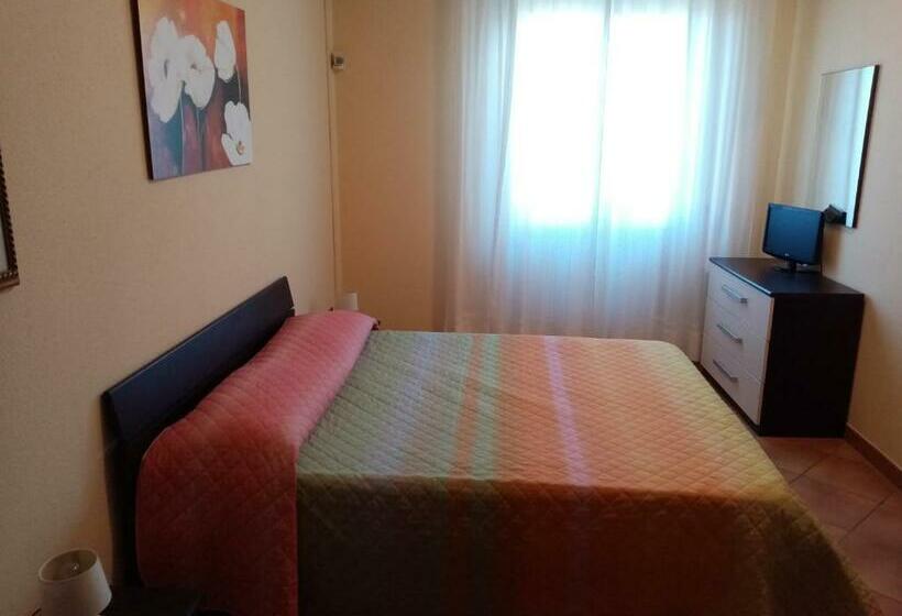 غرفة قياسية مطلّة علي الحديقة, Contrada Macchia B&b