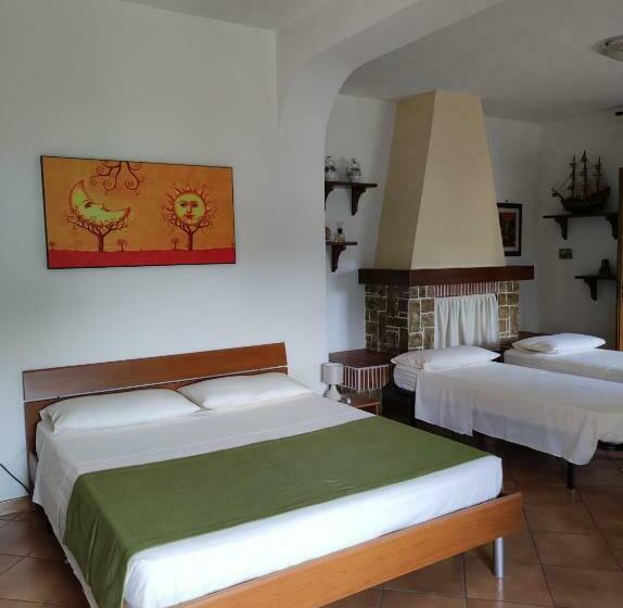 Четырехместный Номер Стандарт, Contrada Macchia B&b