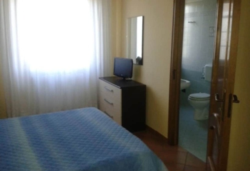 Номер Стандарт Вид на Сад, Contrada Macchia B&b