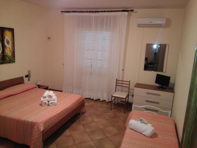 Трехместный Номер Классика, Contrada Macchia B&b