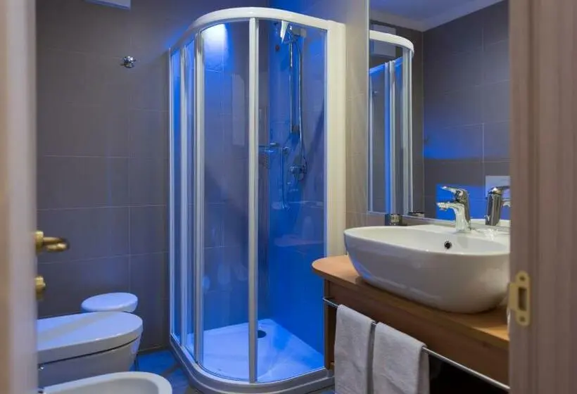 Standard Kolmen Hengen Huone, Family Hotel Andes Only For Family