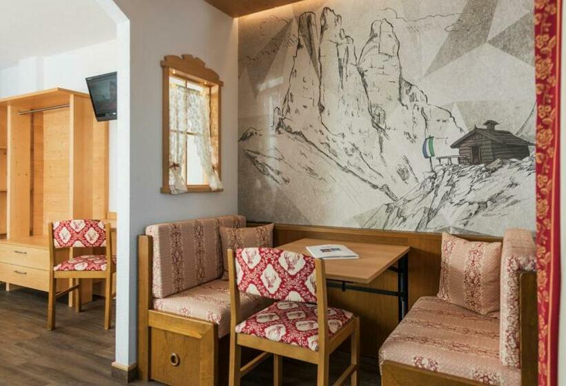 Номер Стандарт Трехместный, Family Hotel Andes Only For Family