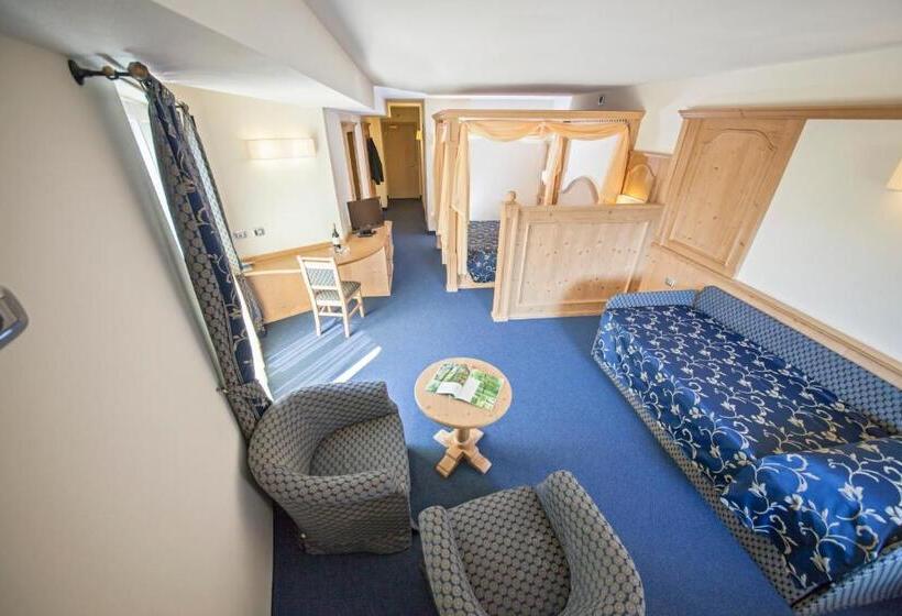 Полулюкс с Балконом, Family Hotel Andes Only For Family