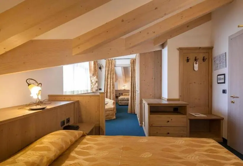 Perhehuone, Family Hotel Andes Only For Family