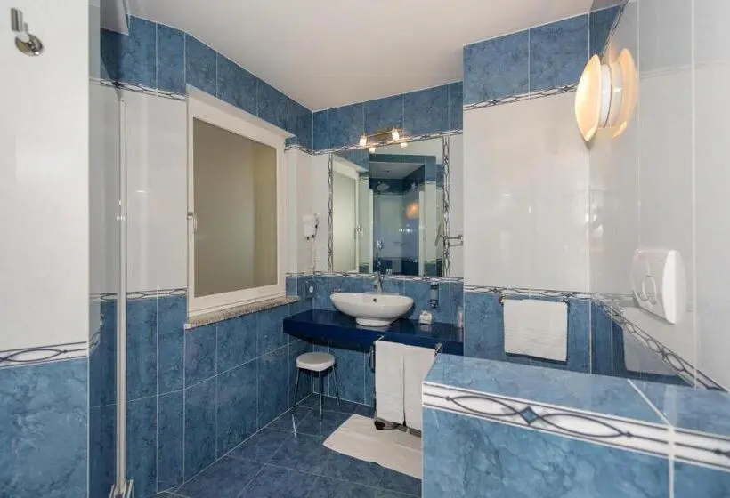Sviitti Poreallas, Family Hotel Andes Only For Family