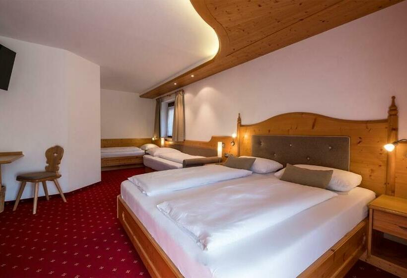 スタンダード４人部屋, Garni Alba Bed & Breakfast