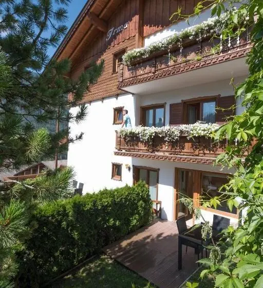 اتاق استاندارد با تراس, Garni Alba Bed & Breakfast