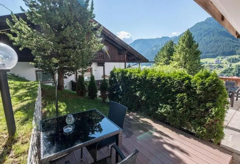 اتاق استاندارد با تراس, Garni Alba Bed & Breakfast