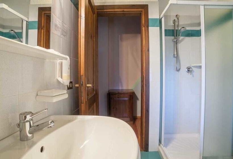 חדר סטנדרט עם נוף, Albergo Boule De Neige