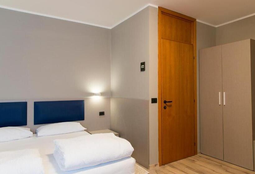 スーペリアシングルルーム, Albergo Montenegro