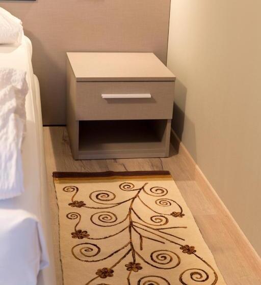 수피리어 싱글 룸, Albergo Montenegro