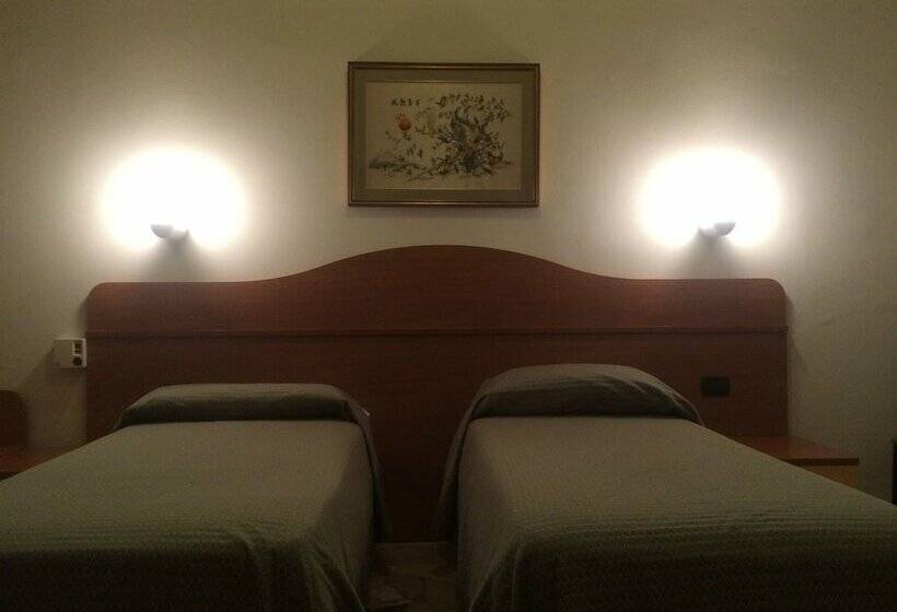 غرفة قياسية, Albergo Ristorante Castello