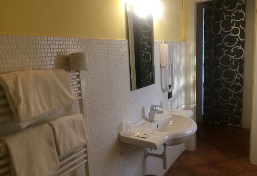 غرفة سوبيريور, Albergo Ristorante Castello