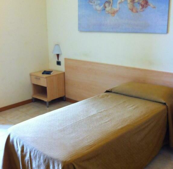 اتاق استاندارد یک نفره, Atleti