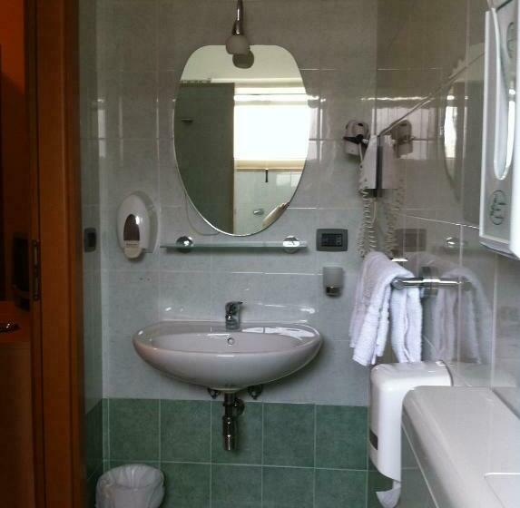 اتاق استاندارد, Atleti