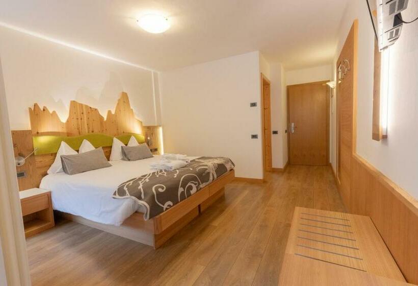 غرفة قياسية, Berghotel Miramonti